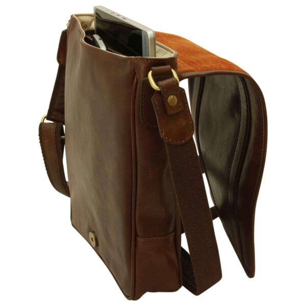 Borsa a tracolla in pelle. Marrone Scuro - immagine 4