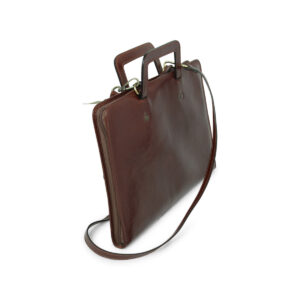 Cartellina in pelle. Marrone