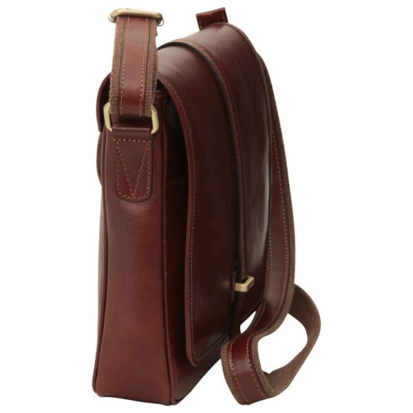 Messenger con chiusura magnetica. Marrone - immagine 3