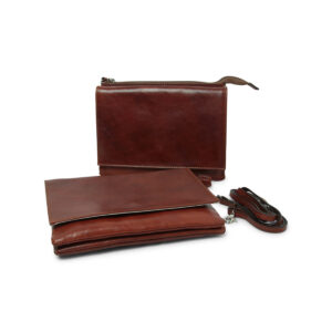 Borsa a tracolla in pelle. Marrone